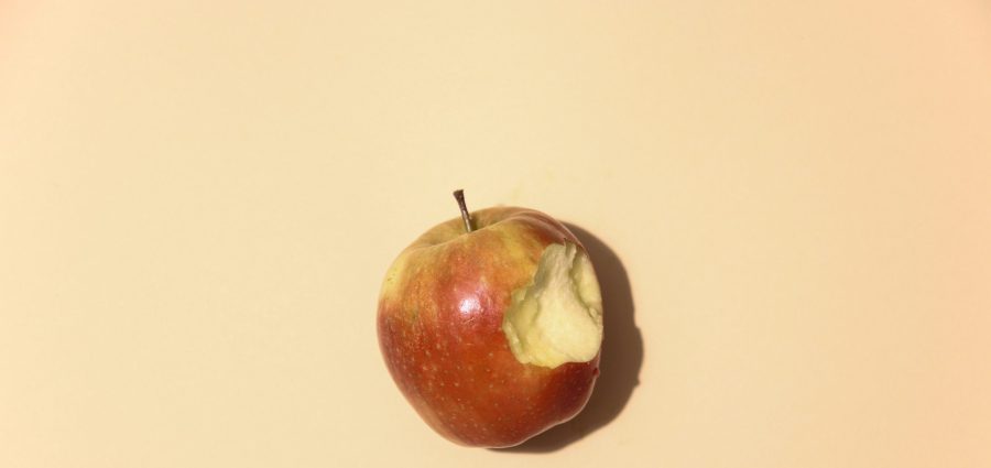 Bijten in een appel